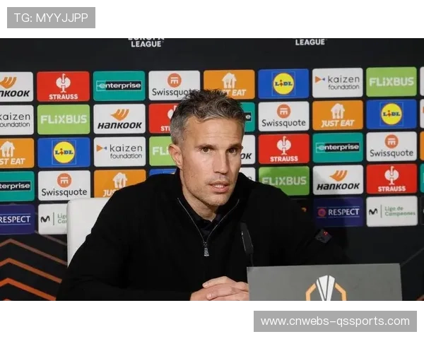 林加德下一站引多队争夺，范佩西亲自招募赴荷甲意甲英超抛橄榄枝